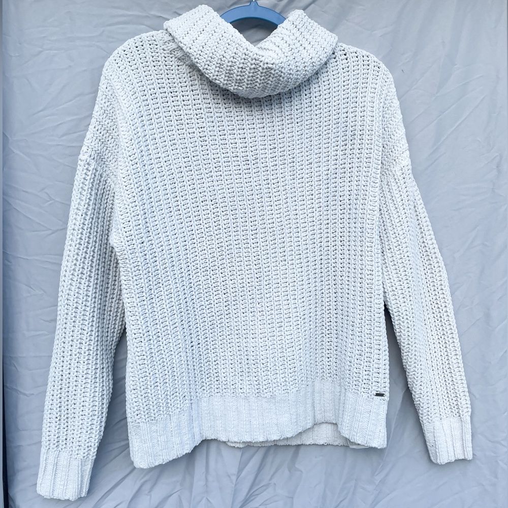 Hollister White Knit Oversized Turtle Neck